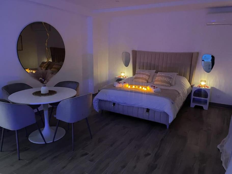 Love Room - Cocon Room - Toulon - 奥利奥斯 外观 照片