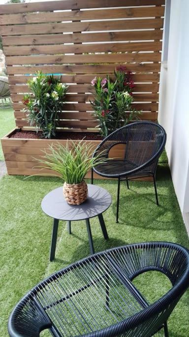 Love Room - Cocon Room - Toulon - 奥利奥斯 外观 照片